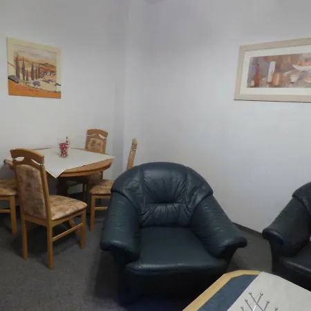 Gastewohnung 2 Apartman Gera